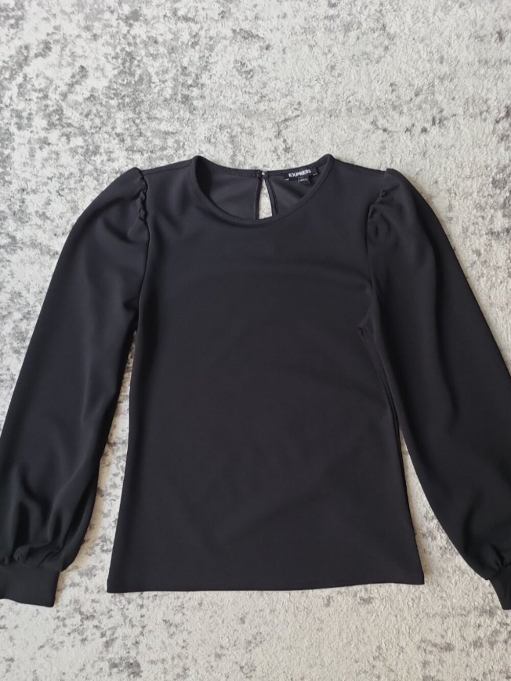 Puff long sleeve top